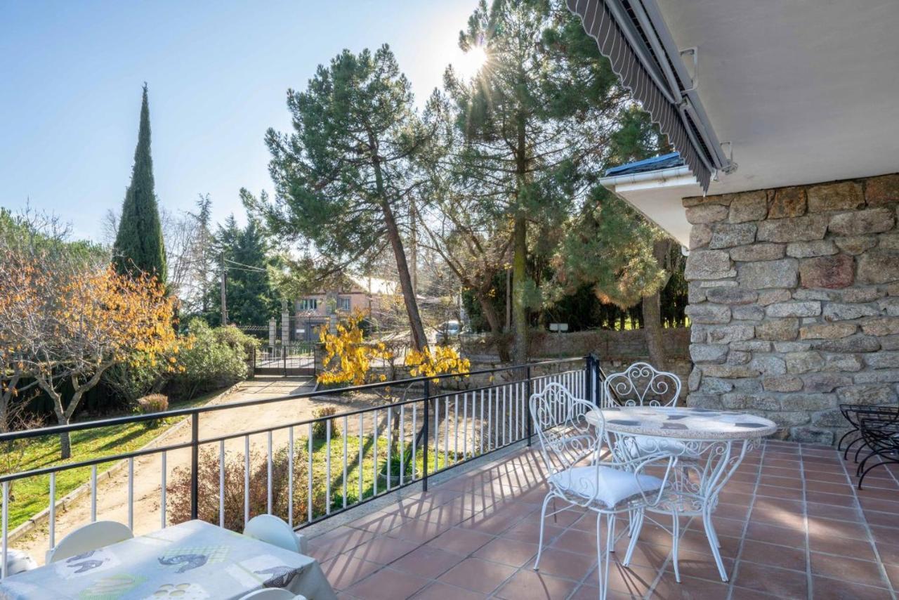 La "Casita" De La Sierra Guest House Guadarrama Bagian luar foto