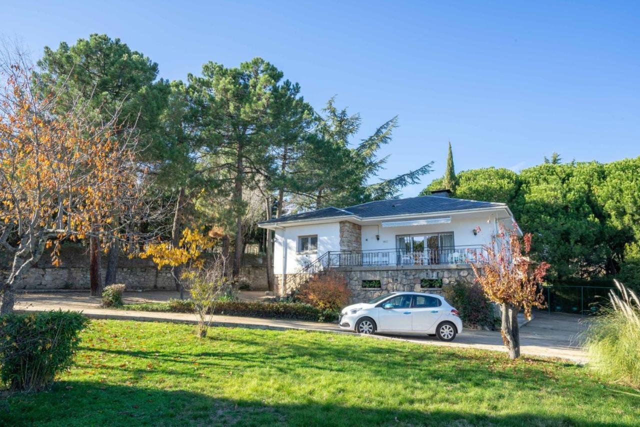 La "Casita" De La Sierra Guest House Guadarrama Bagian luar foto