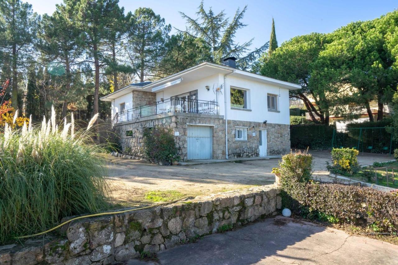 La "Casita" De La Sierra Guest House Guadarrama Bagian luar foto